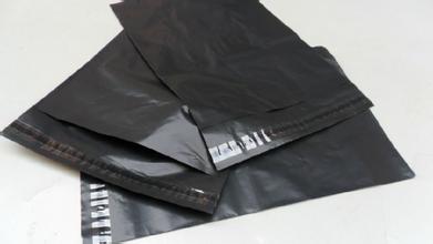 小巷深处的快递包装袋价格与包装故事