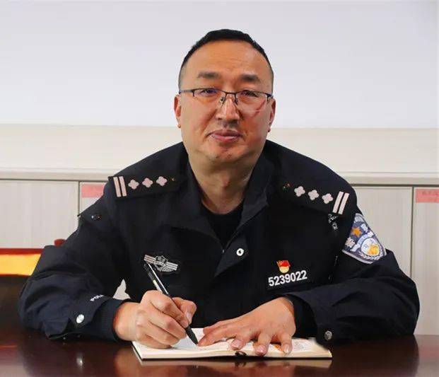 王铁最新动态，自然美景探索之旅，心灵洗涤与重生之旅