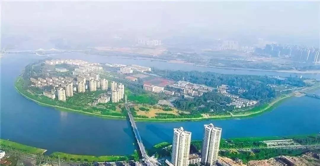 六安最新房价消息与家的温馨故事