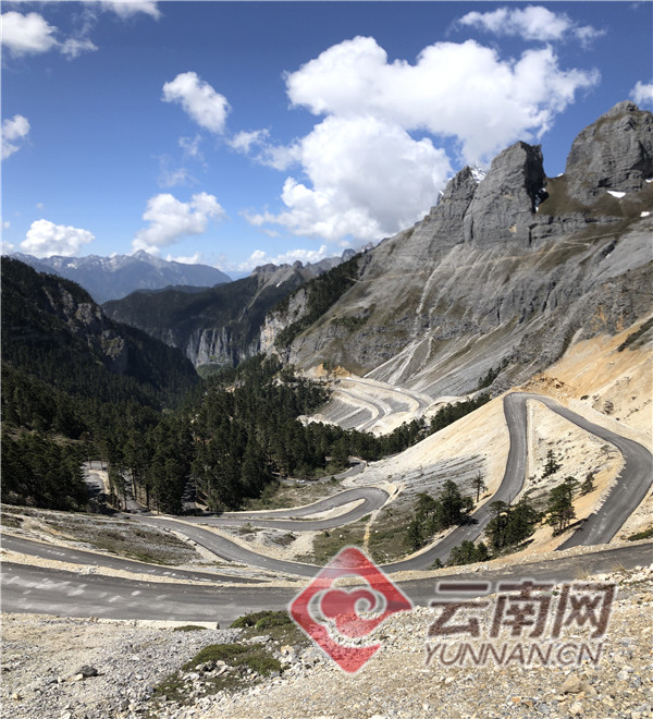 西峰新闻视频最新探索，自然美景之旅，寻找内心宁静与平和的轻松之旅