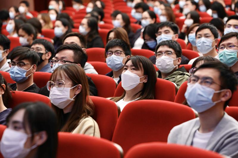 浦东建设股票股吧与小巷独特风味探秘